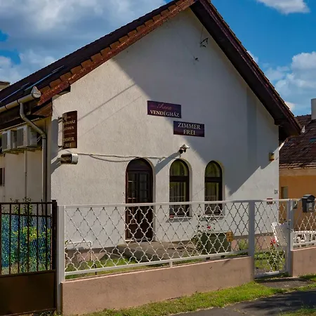 Anna Vendeghaz * Balatonakali