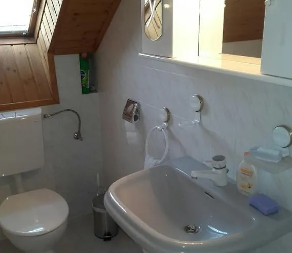 Anna Vendeghaz Guest house